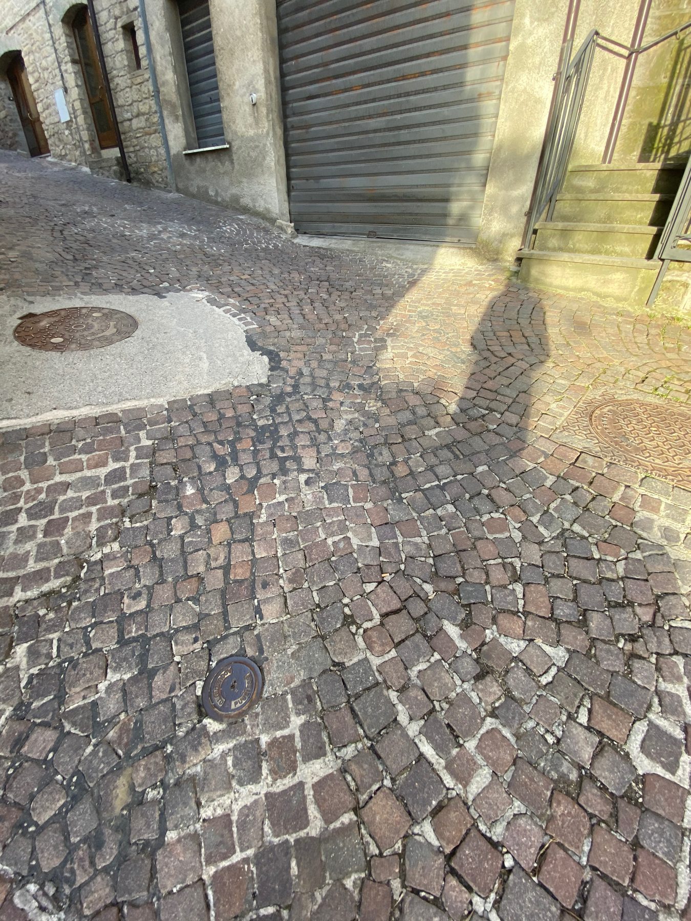 Via Cavour prima dell'intervento &mdash; 2
