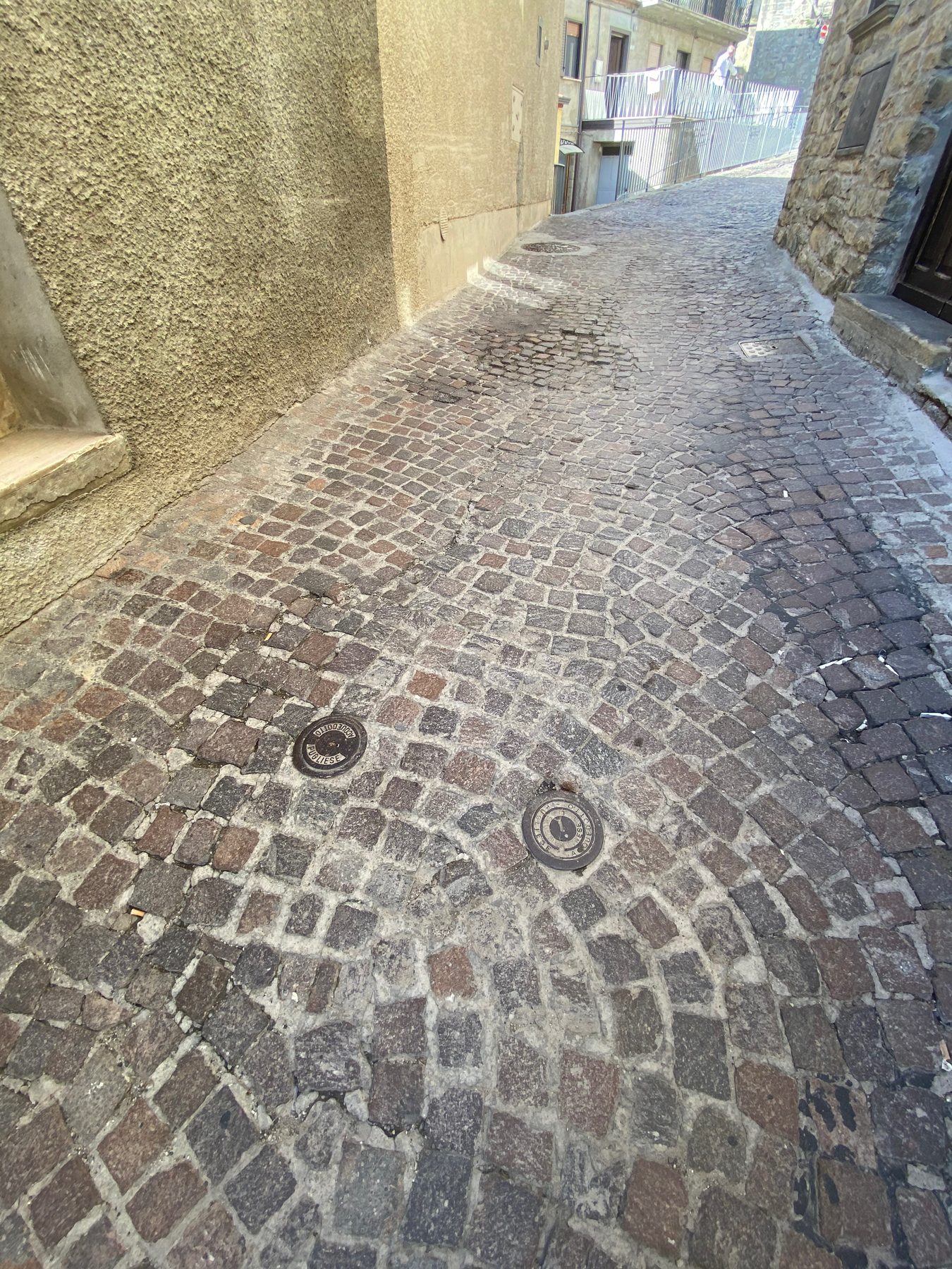 Via Cavour prima dell'intervento &mdash; 6