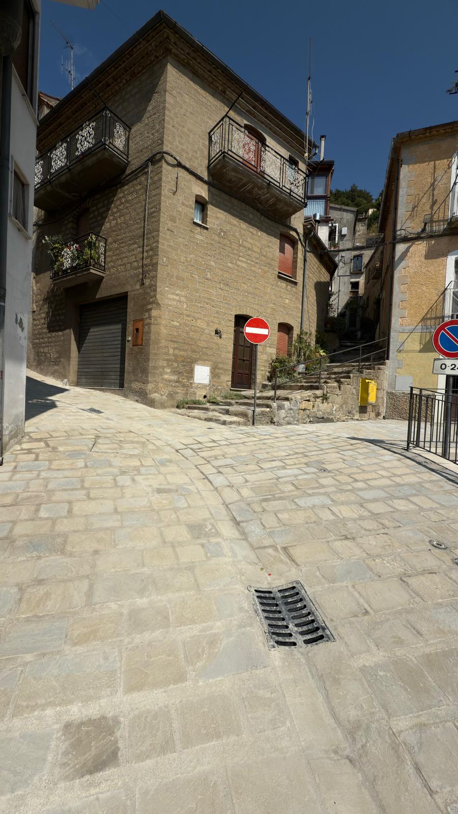 Via Cavour dopo l'intervento &mdash; 1