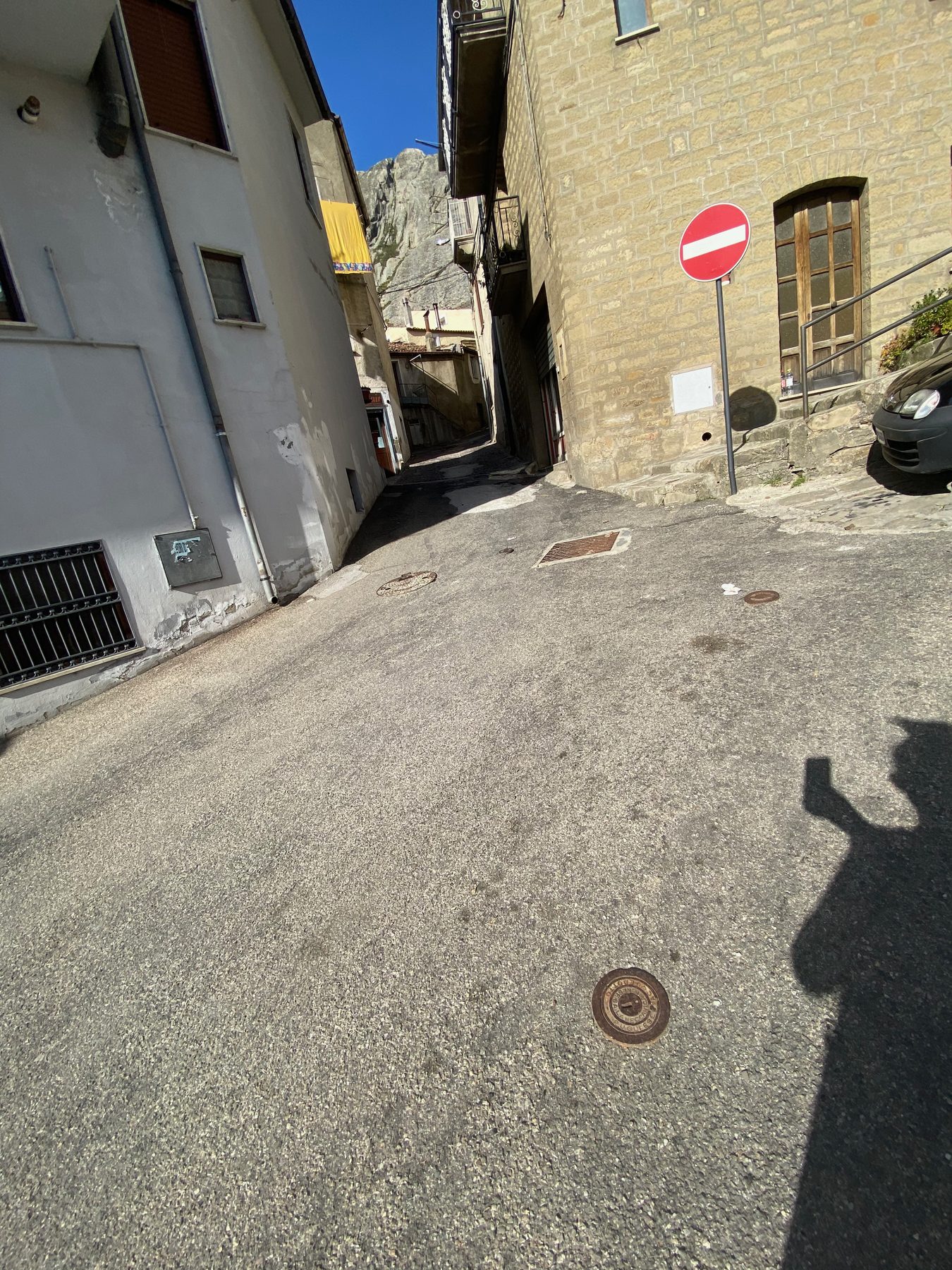 Via Cavour prima dell'intervento &mdash; 1