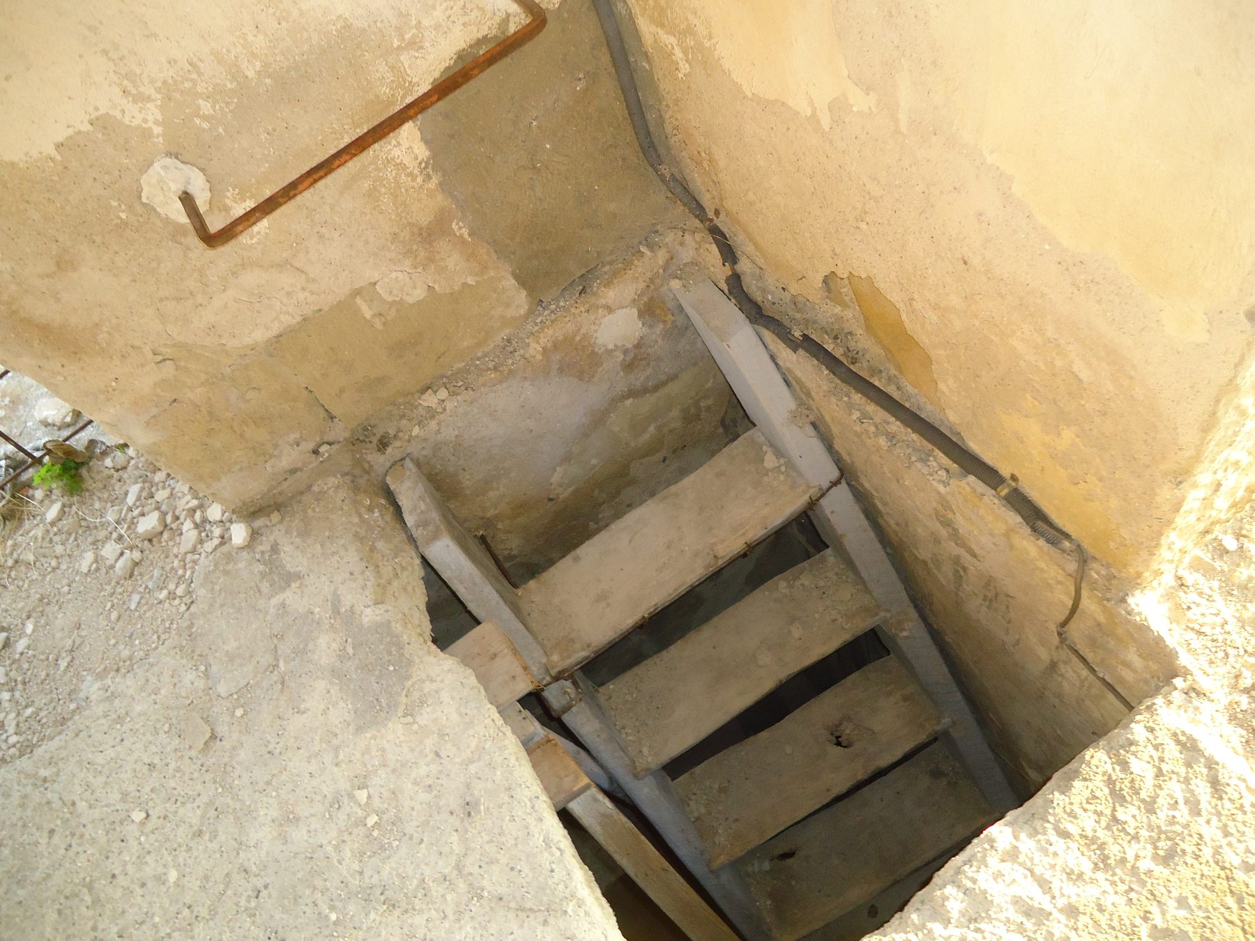 Prima dell'intervento &mdash; 4