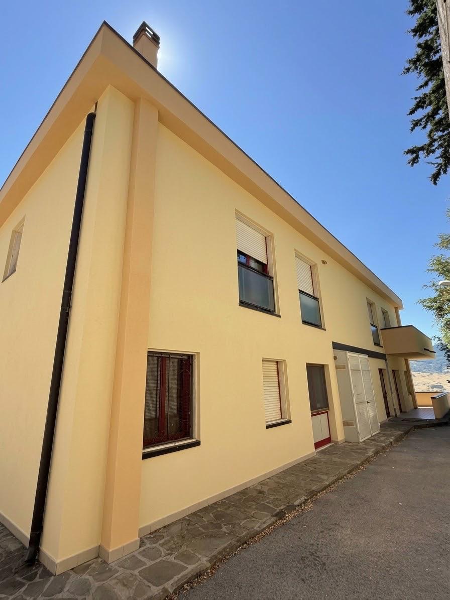 Municipio di Pietrapertosa dopo l&rsquo;intervento &mdash; fianco laterale e sottogronda